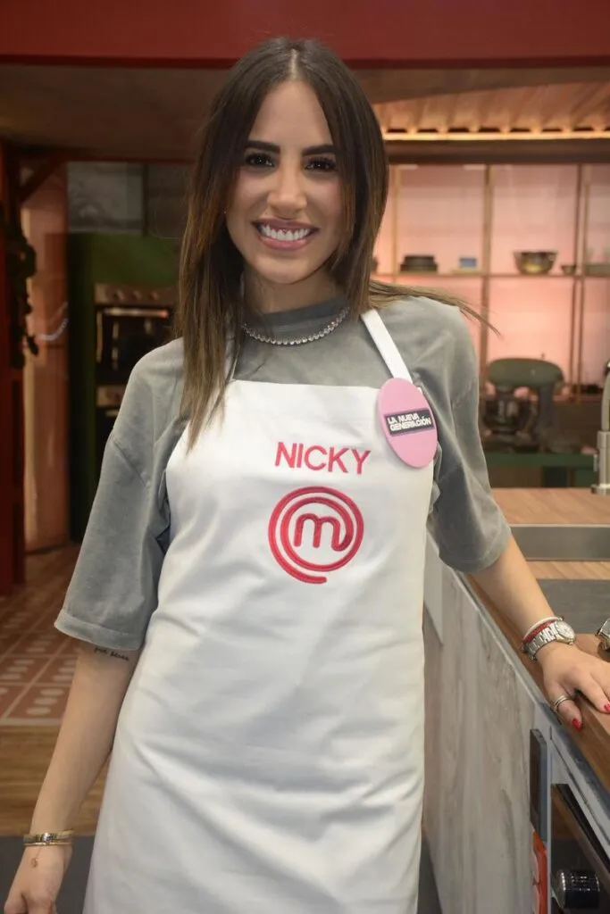 Nicky Chávez asegura que su familia se mantiene fuerte y unida pese a la situación de Julio César Jr.-2