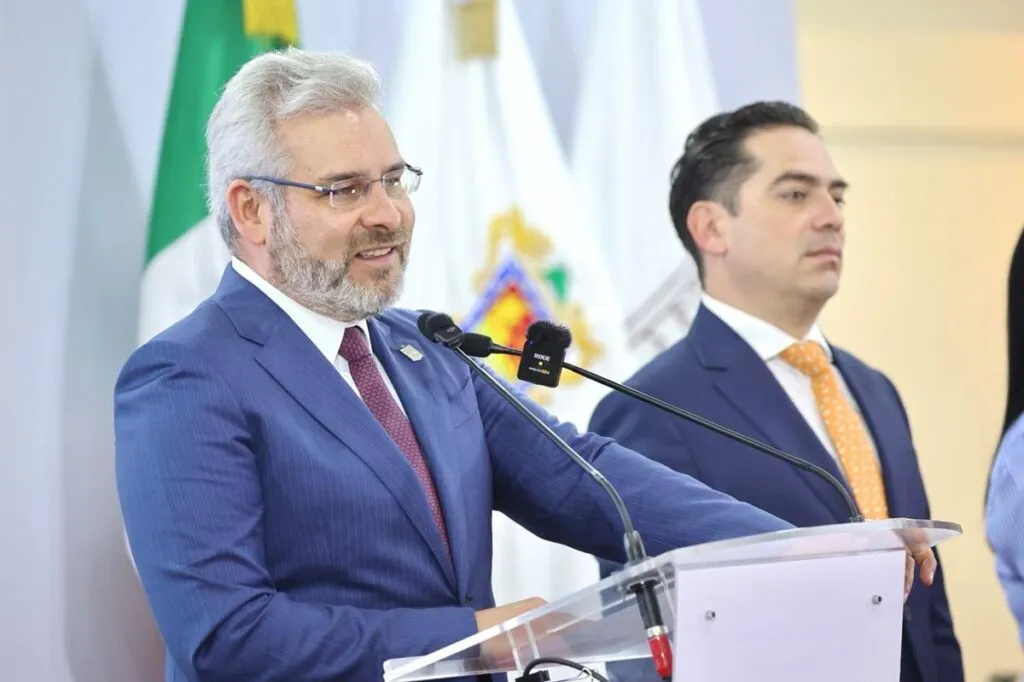 No se han confirmado afectación a michoacanos en redadas migratorias en EU: Bedolla