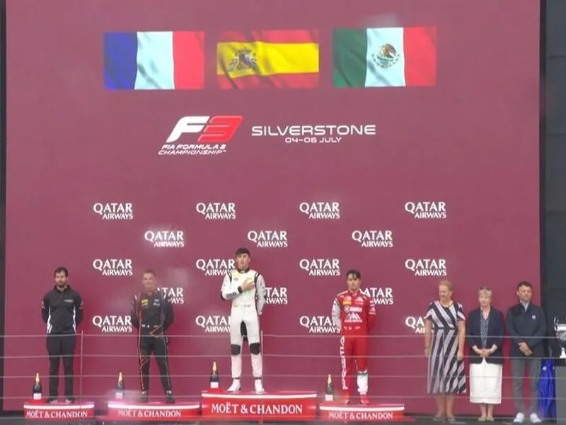 Noel León se lleva el tercer lugar del podio en el circuito de Silverstone