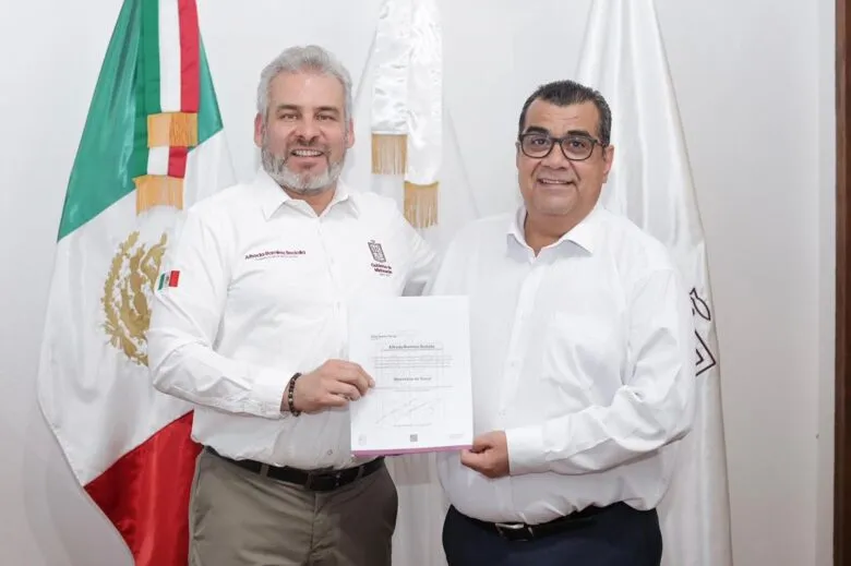 Nombra Bedolla a Elías Ibarra como secretario de Salud de Michoacán