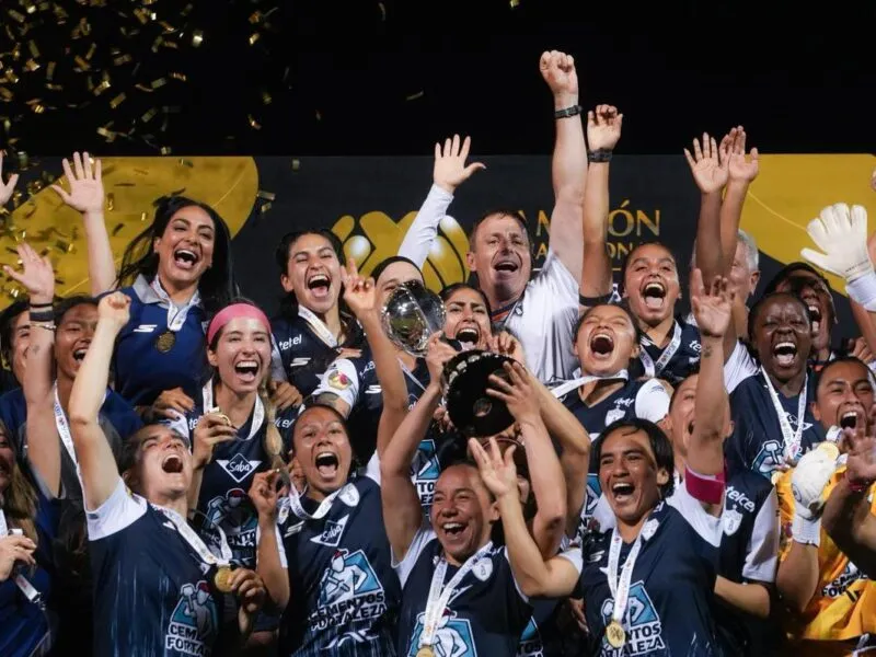 Pachuca logra su primer título de Campeón de Campeonas