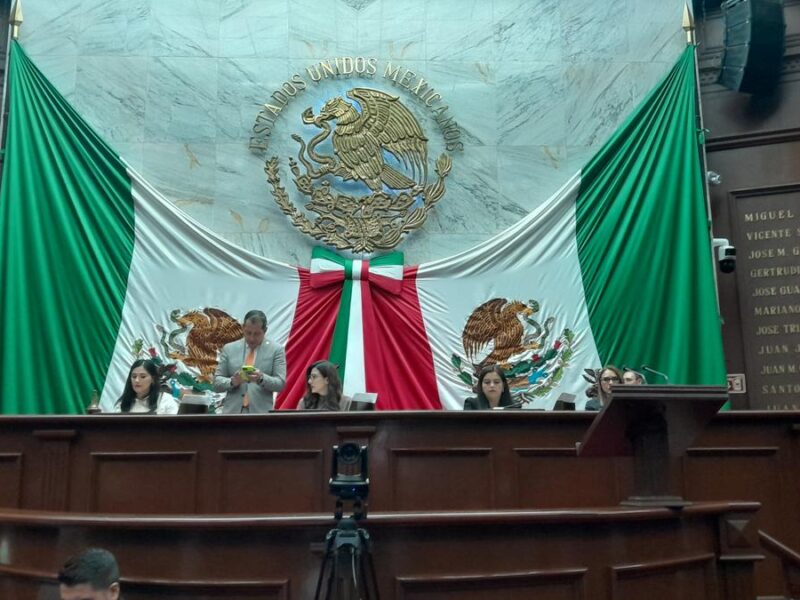 Para secretarios municipales puso Congreso freno a parientes de alcaldes