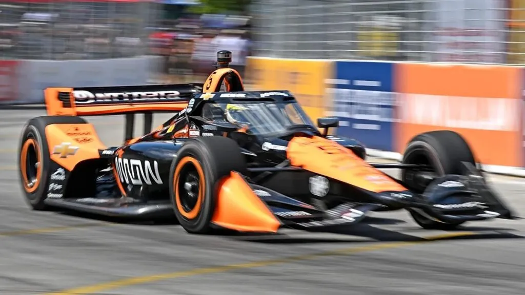 Pato O’Ward se lleva el Gran Premio de Toronto de IndyCar