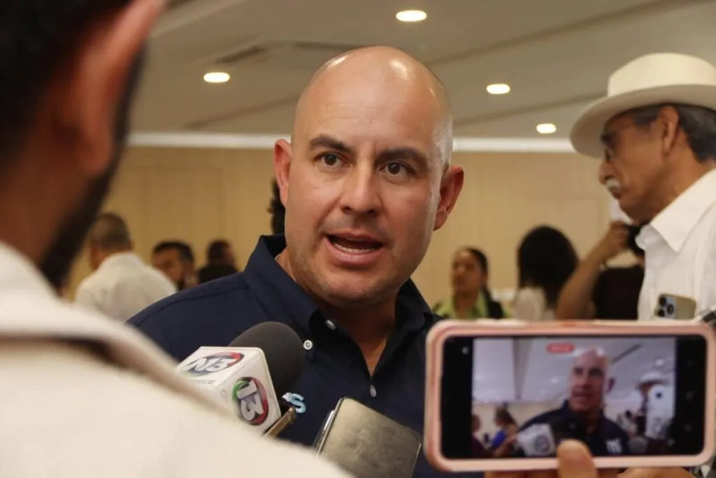 Pérdidas de 150 mdp anuales por tomas clandestinas de agua, en Morelia