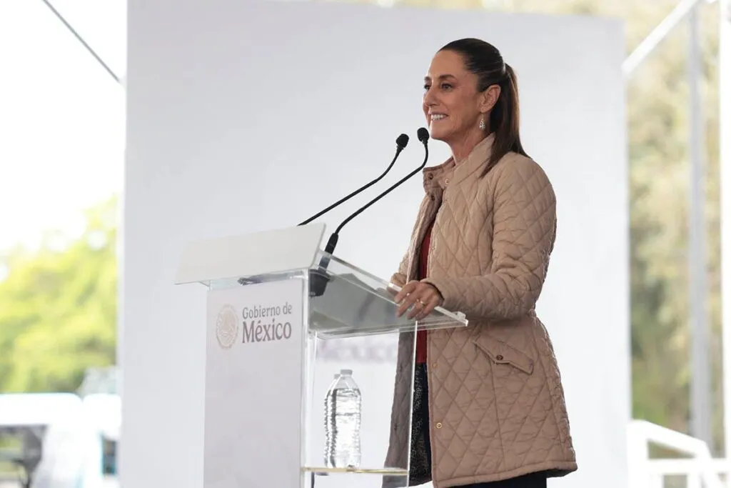 Pide Sheinbaum a funcionarios y gobernantes de la 4-T vivir en la “justa medianía”