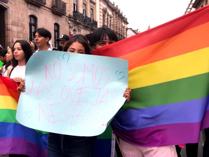 Por coerción familiar, recurrencia a terapias de conversión
