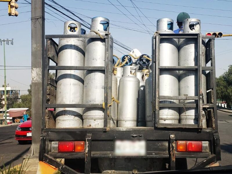 Por inseguridad, reportan desabasto y cierre temporal de gaseras en Ciudad Hidalgo, Michoacán