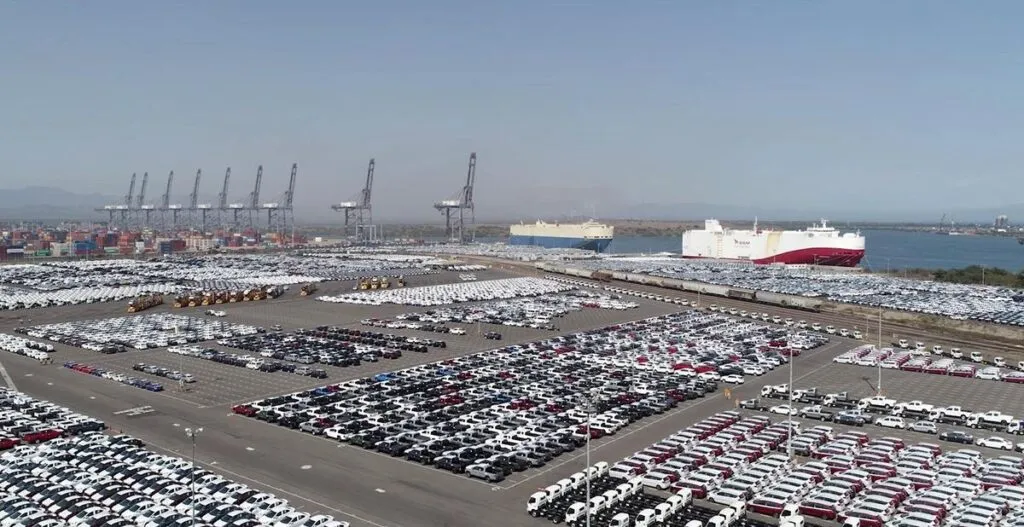 Puerto Lázaro Cárdenas detona desarrollo industrial con Inversión histórica