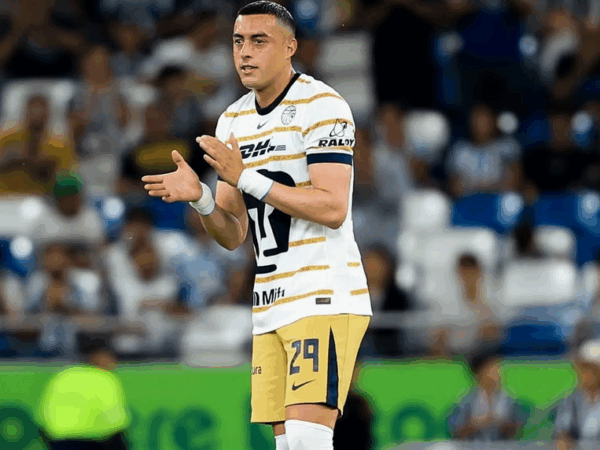 Pumas rescinde contrato a Rogelio Funes Mori por pésimo rendimiento