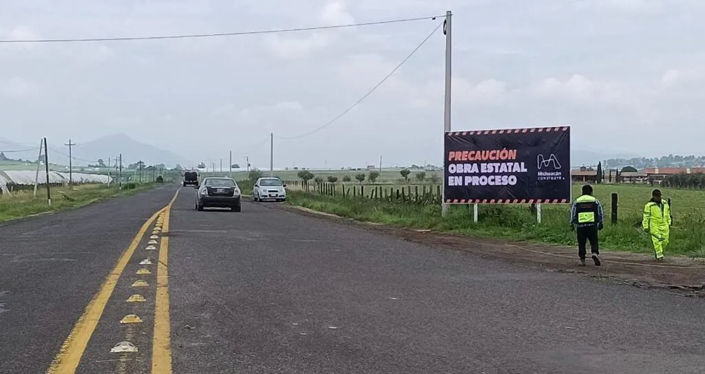 Rehabilitación carretera Maravatío-Contepec impulsará desarrollo del Oriente: Bedolla-2