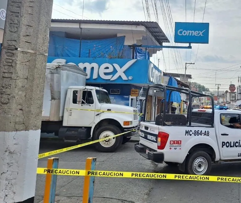 Reportan ataque armado contra tienda de pinturas en Uruapan