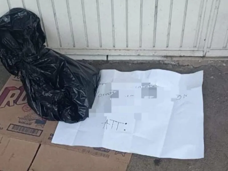 Reportan zozobra tras hallazgo de cabeza de cerdo "embolsada" en Uruapan