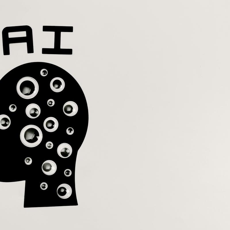 Por Qué los AI Detectors Se Están Convirtiendo en los Nuevos Detectores de Mentiras en la Educación