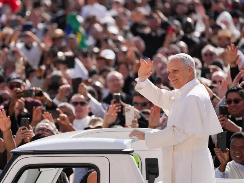 Segob y El Vaticano prepararían próxima visita de León IX a México