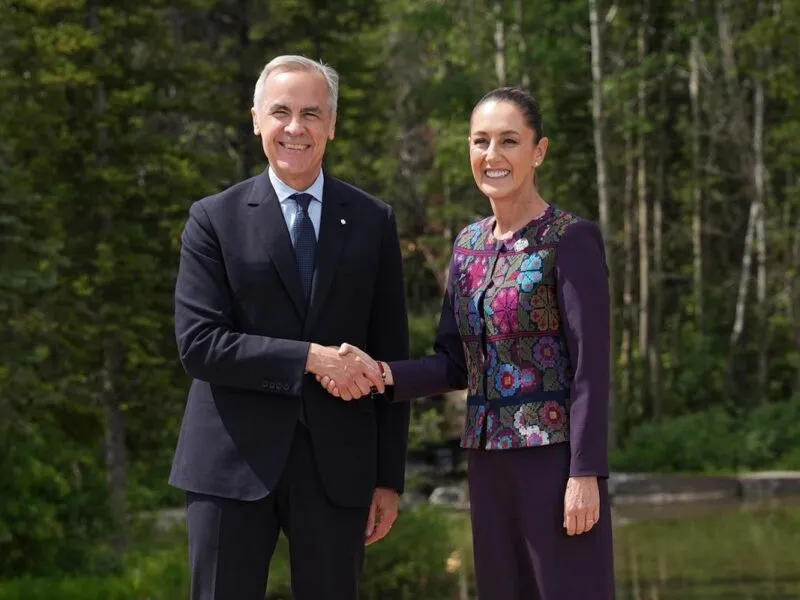 Sheinbaum y Carney dialogan por teléfono; buscan fortalecer la economía de ambos países