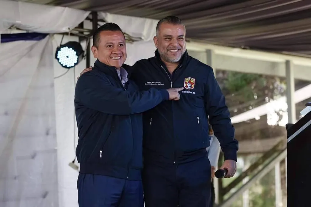 Sindicato de Salud respalda a Carlos Torres Piña como titular de la FGE, aunque no ha concluido el proceso