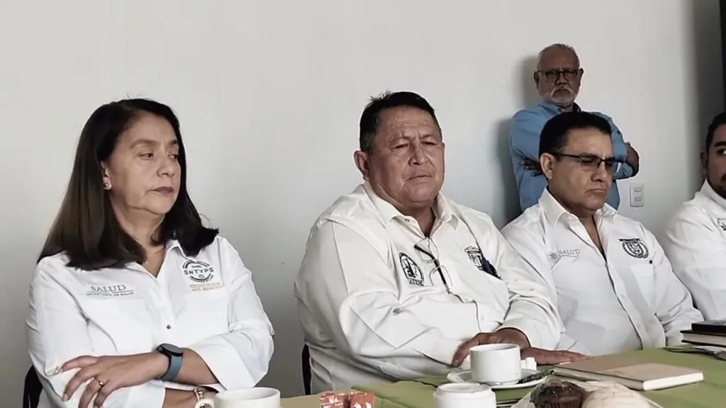 Sindicatos de salud denuncian crisis del IMSS-Bienestar en Michoacán: "Estamos peor que antes"