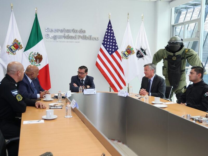 SSP y autoridades de EEUU se reúnen para mejorar trabajo antiexplosivos en Michoacán