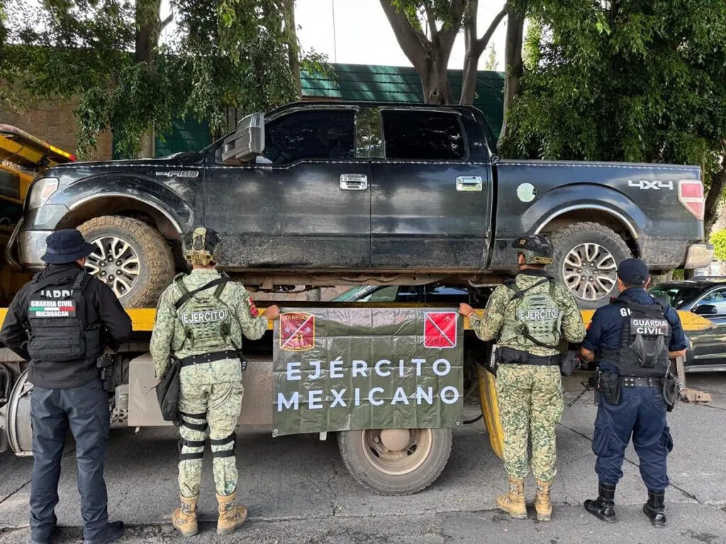 SSP y Defensa decomisan arma, municiones y vehículos en Hidalgo-2