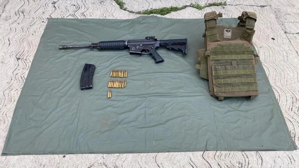 SSP y Defensa detienen a venezolano con fusil de alto poder en Tierra Caliente-1