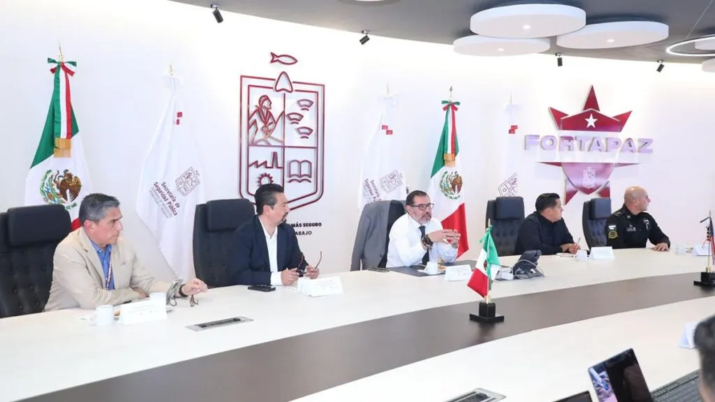 SSP y embajada de los EU coordinados en el combate de delitos financieros