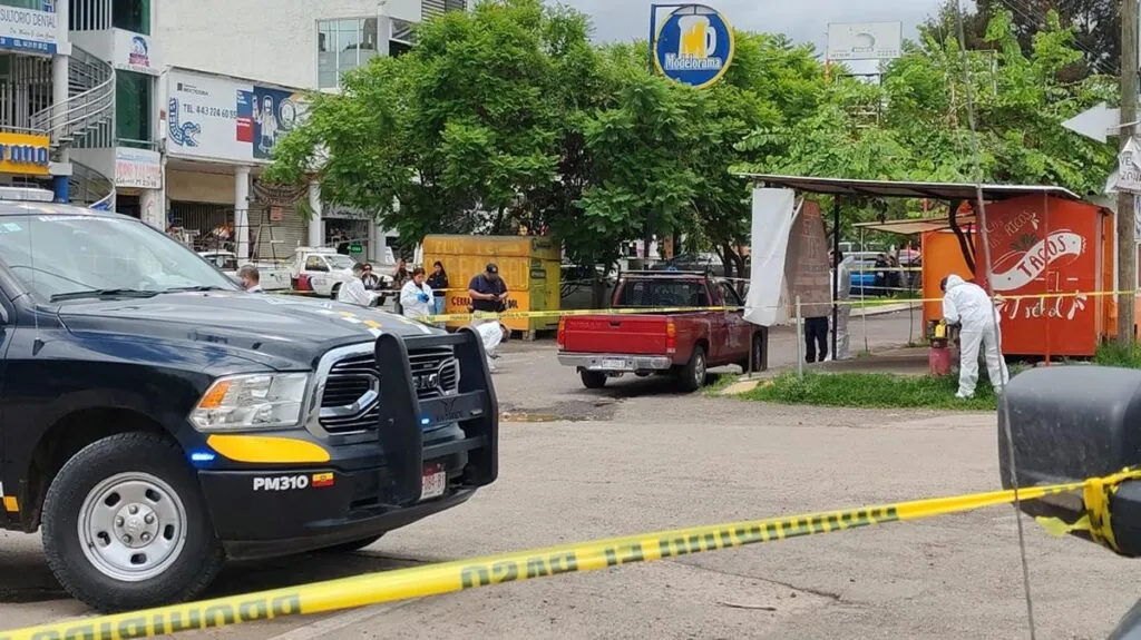 Un Ataque armado deja un hombre muerto dentro de su camioneta en Tarímbaro, Michoacán
