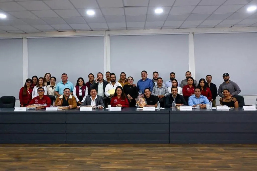 El programa Vivienda Digna Zacapu transforma vidas al asegurar hogares seguros y funcionales para las familias más vulnerables; aseguró la presidenta Municipal Mónica Valdez Pulido