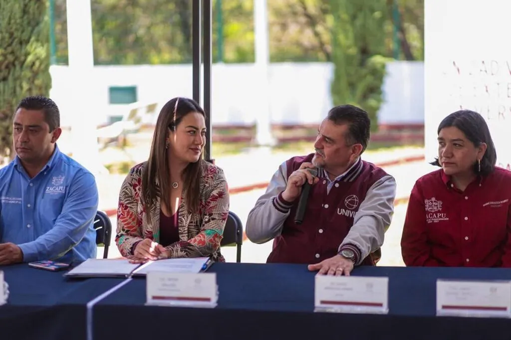 Zacapu da un paso firme en favor de la educación con la apertura del campus UVEU-2