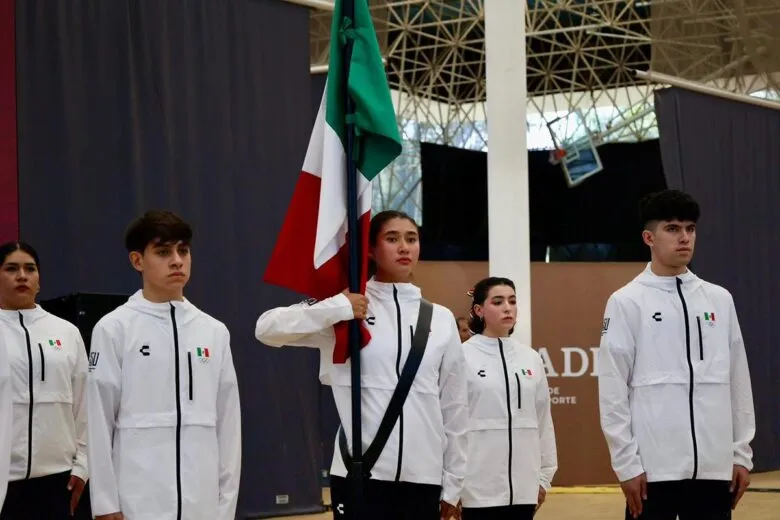 Abanderan a delegación mexicana que participará en Juegos Panamericanos Junior