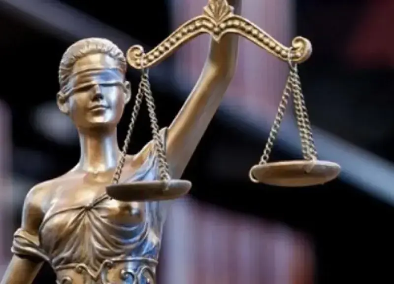 Abogados denuncian uso político del sistema penal en Puebla
