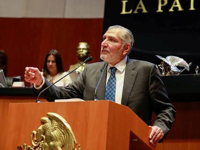Adán Augusto evade aclarar si dejará la coordinación de Morena en el Senado por una embajada