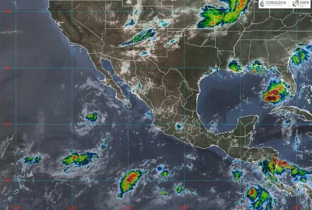Alerta SMN por alto oleaje en 7 Estados de México