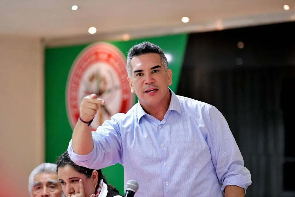 ‘Alito’ Moreno arremete contra Noroña y le exige transparentar presuntos nexos con Maduro