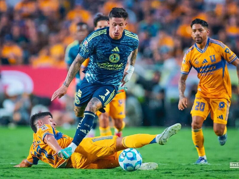 América vence a Tigres 3-1 en el Volcán