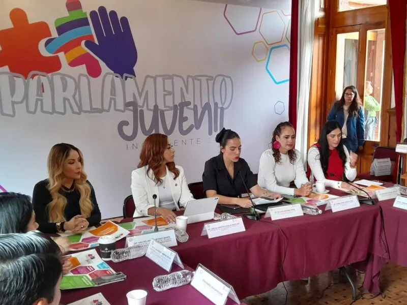 Aprobó Comité convocatoria para Parlamento Juvenil en Congreso de Michoacán