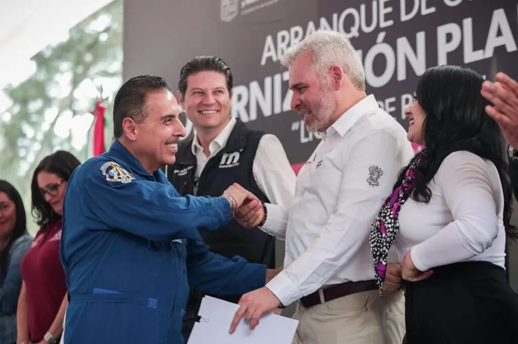 Arranca Bedolla modernización del Planetario de Morelia; será de clase mundial-3