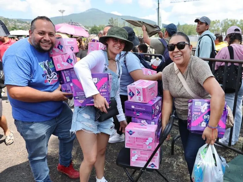 Arranca tercer día de canje para ver a Carín León en el Jalo x las Mujeres
