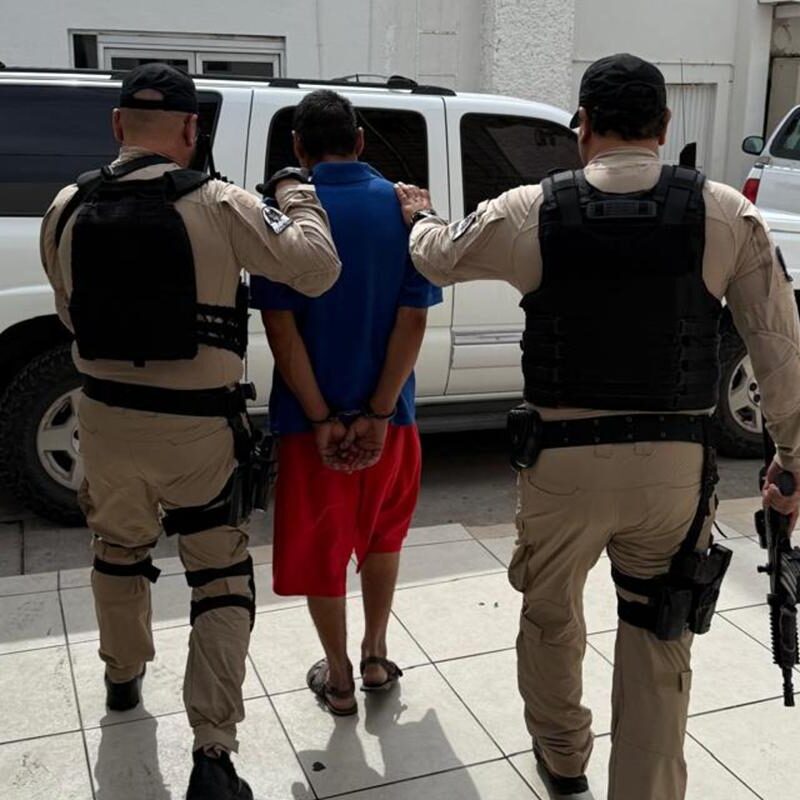 Detienen a 13 y decomisan drogas en Sinaloa