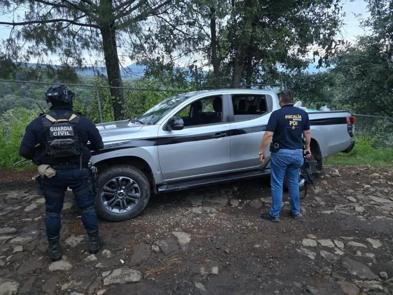 aseguran cuatro vehículos con reporte de robo en Tingambato