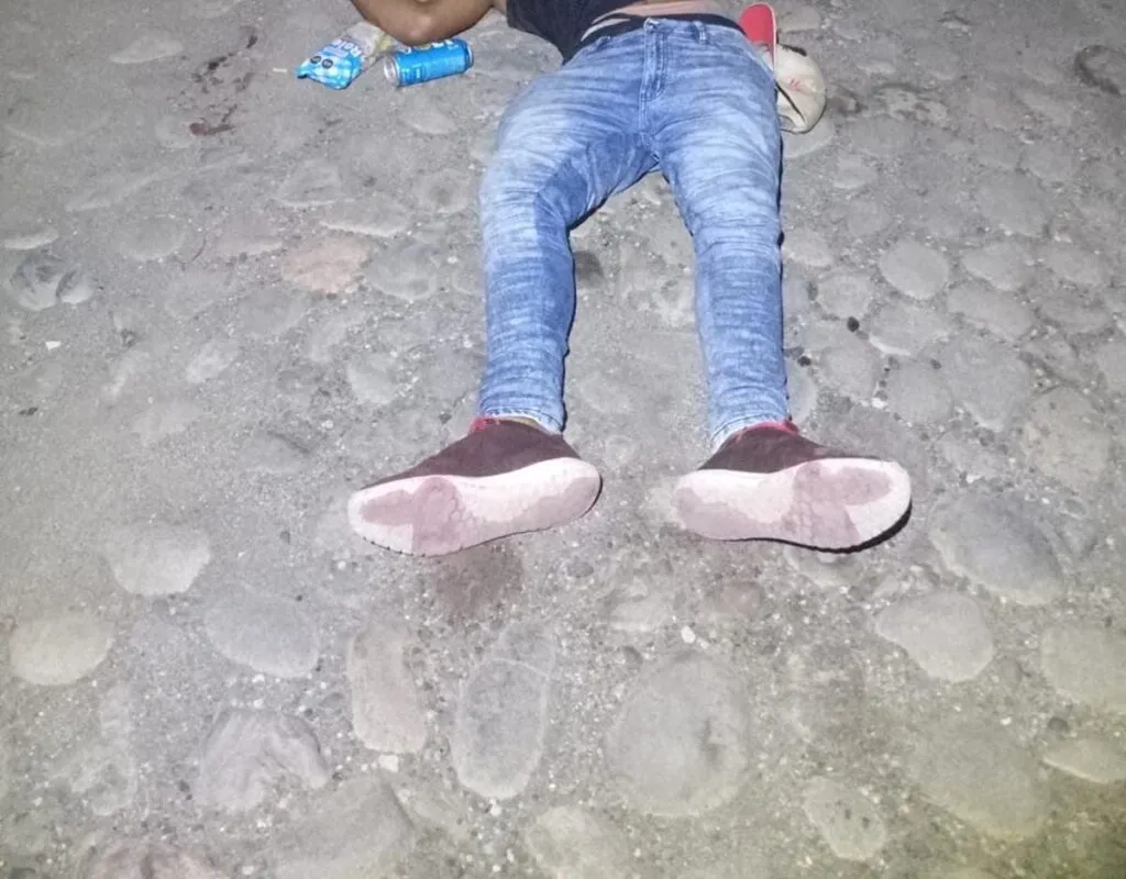 Un joven cortador de limón, apodado El Pajarillo, fue asesinado a balazos en la colonia Gertrudis Bocanegra en Apatzingán