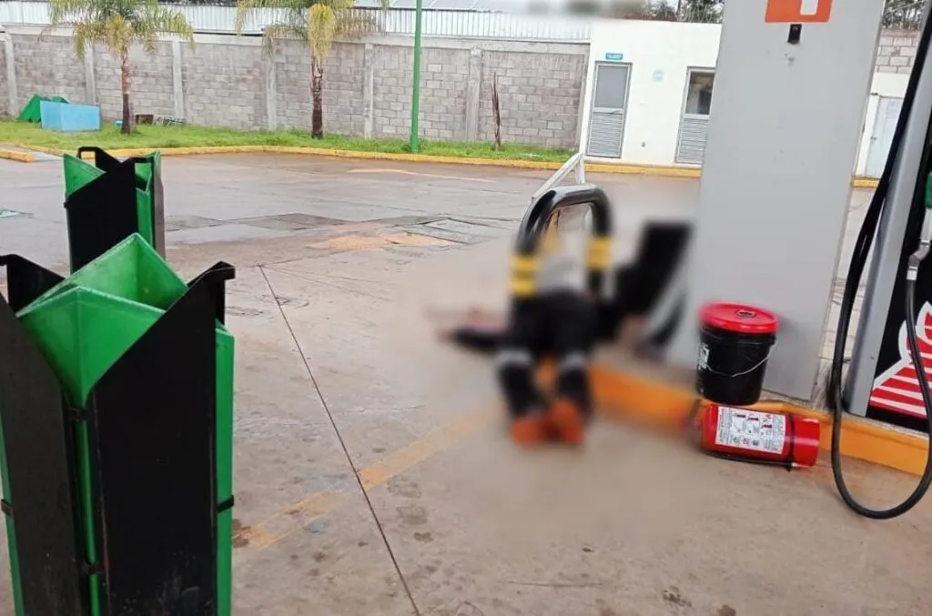 Atropellan y matan a mujer en gasolinera de Ario de Rosales