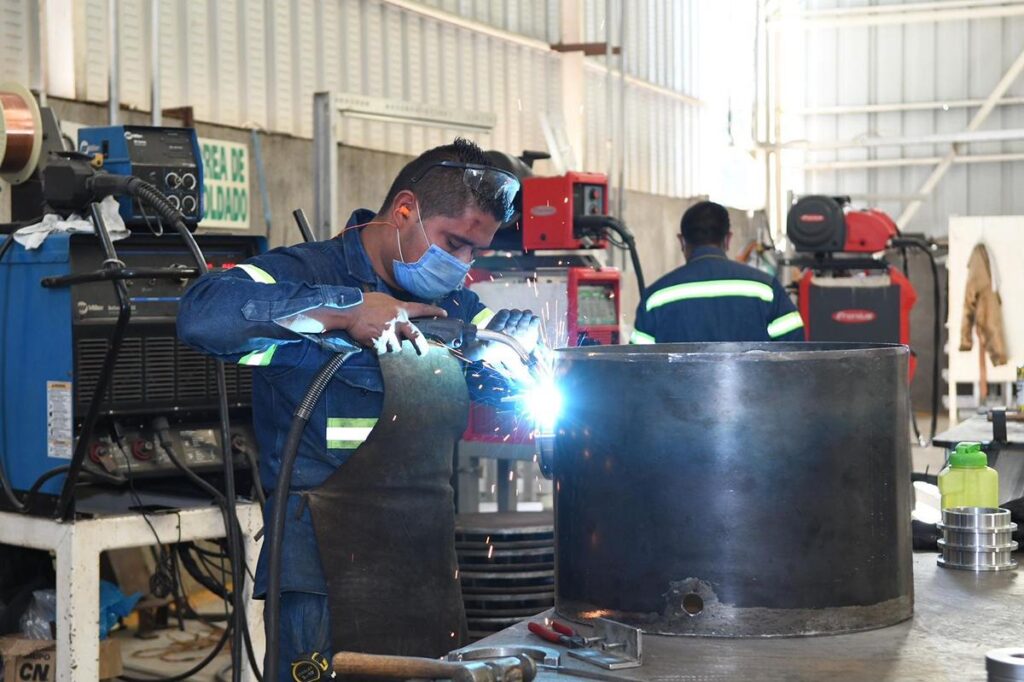 Aumento salarial, clave para reducir niveles de pobreza en Michoacán