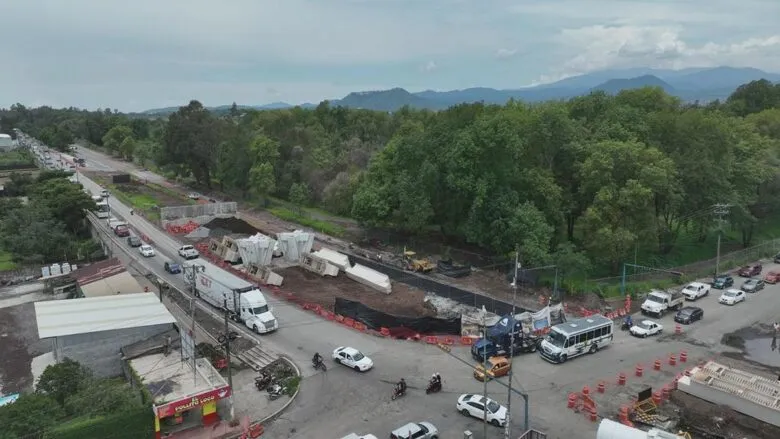 Avance de distribuidor vial la Hielera