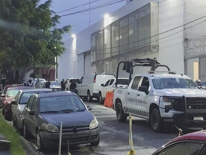 Bajo fuerte dispositivo trasladan a “El Rino”, se efectuó su detención esta tarde en Michoacán