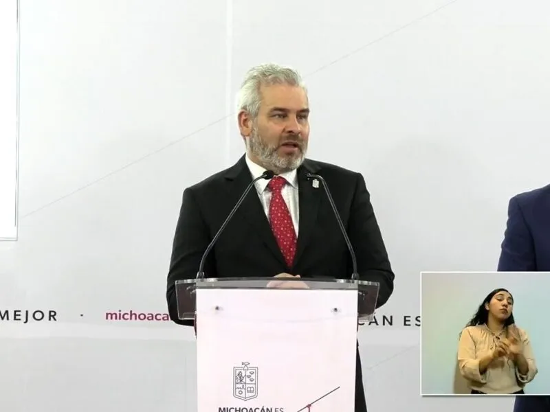 Bedolla atribuye narcomantas en Michoacán a estrategia de comunicación criminal
