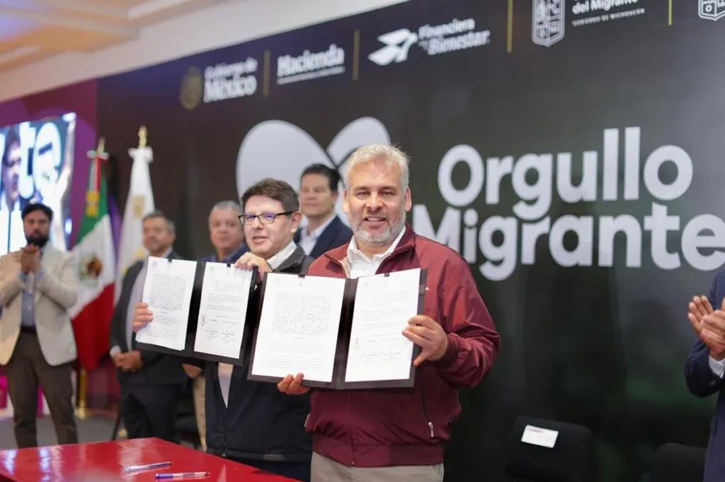 Bedolla y Federación unen esfuerzos con apoyos a migrantes