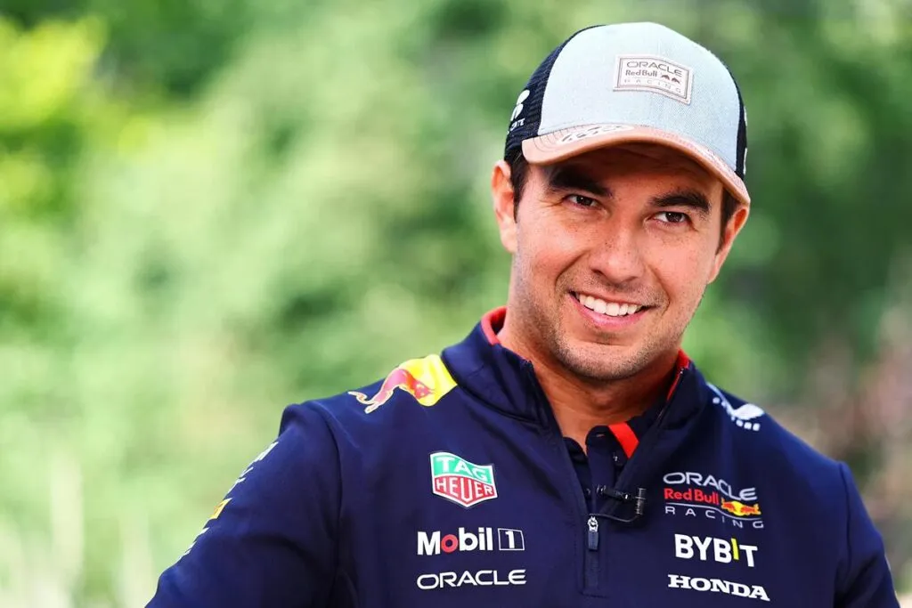 Cadillac anuncia la contratación de Checo Pérez, que volverá a la Fórmula Uno en 2026