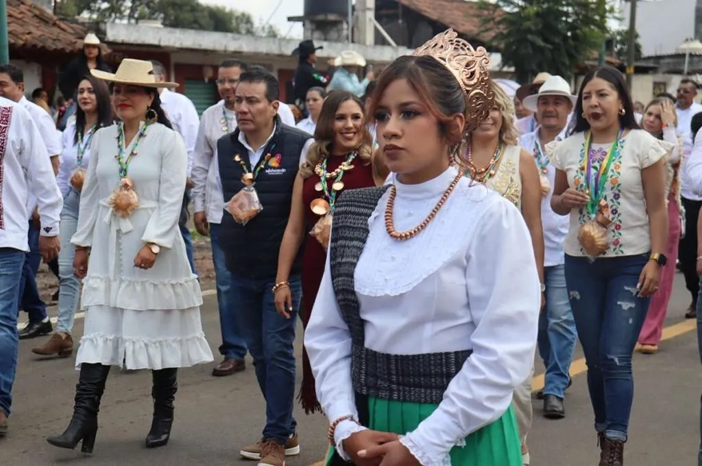 Comienza la magia de Santa Clara con su Feria Nacional del Cobre1