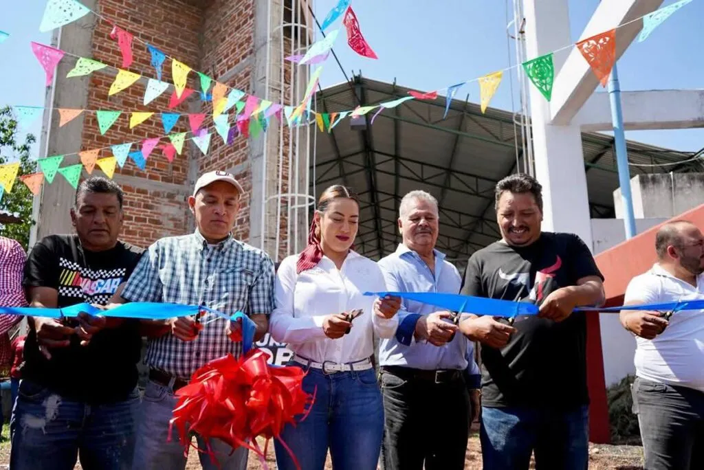Con hechos, Zacapu avanza, con acciones que transforman comunidades y la vida de las familias-3