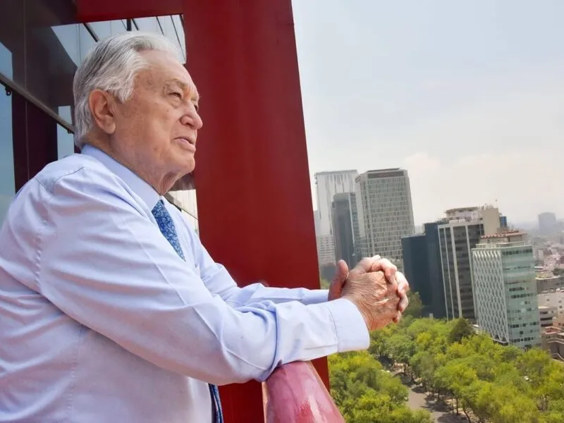 Congelan cuentas bancarias a la familia Bartlett por investigación internacional